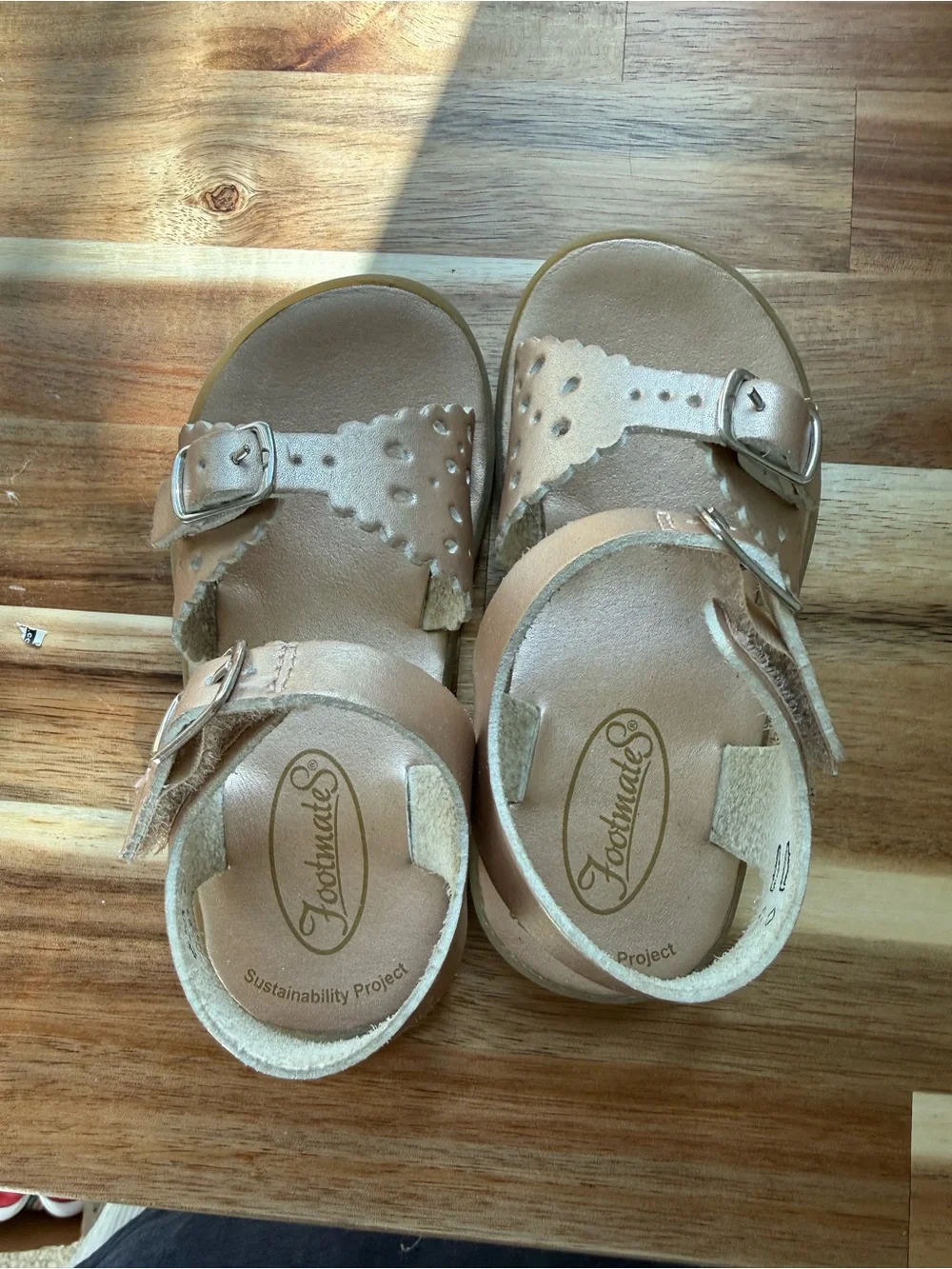 Footmates Ariel leather toddler sandals size 7